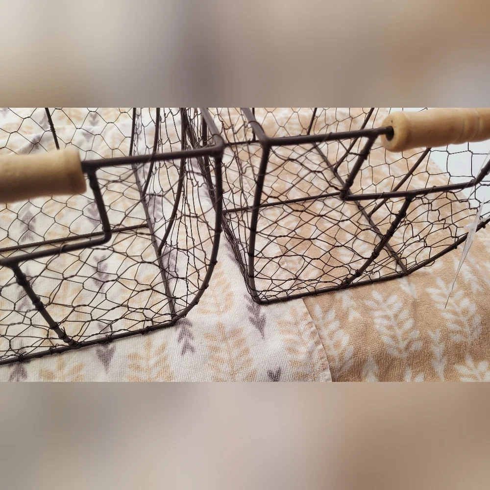Mainstays wire basket bundle - Picture 3 of 12